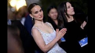 Natalie Portman installée à Paris ce qu’elle dit à la télé américaine sur les Français est juste [upl. by Ijneb477]