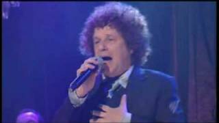 Leo Sayer amp The Wolfgramm Sisters  When I Need You RocKwiz [upl. by Yren]