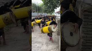 bersama 2 grup gendang belek taehyung lombok di iringi 2 penari cantik youtubeshortsvideo [upl. by Polash834]