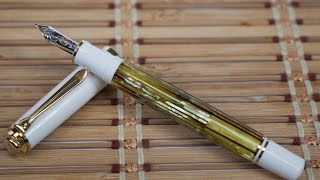 Fountain Pen Review Pelikan M600 White Tortoise [upl. by Audrye]