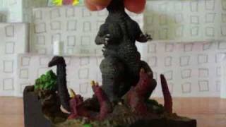 Bandai Godzilla quotPolyStone Collectionquot Vol 2 Scene M2 Toy Review [upl. by Vallonia]