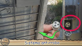 Sistema antirrobo para puerta con tornillos de coche [upl. by Alyad]