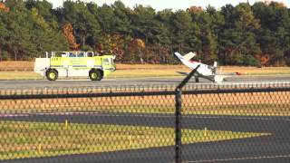 Hyannis Airport Emergency Landing Nov 10 2014 [upl. by Krell]