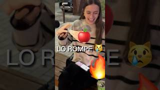 🔥ROMPE su REGALO EN VIVO🍎 BromaÉpica ReacciónInesperada Humor Sorpresa reaccion inesperado [upl. by Aihsenad]