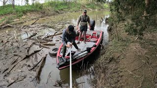 To Master The Hawkesbury River Part 2 Hillbilly Bass Fishing South Creek [upl. by Rosamond]