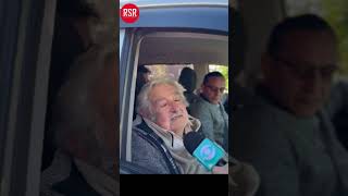 Pepe Mujica vota [upl. by Arbas]