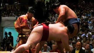 Aki Basho 2024 Day 1 Takanosho vs Hoshoryu [upl. by Annayehc]