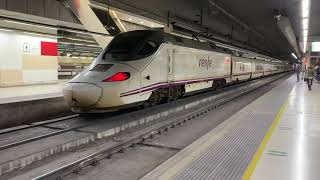 Renfe serie 130 saliendo de BarcelonaSants [upl. by Shriner]