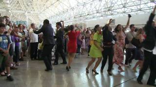 Flash Mob TAP no Aeroporto do Galeão  Rio de Janeiro [upl. by Joane890]