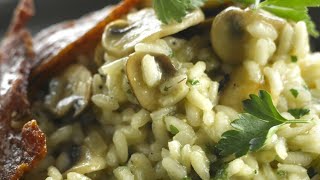 Recette  Risotto au chorizo et aux champignons [upl. by Nauqel]