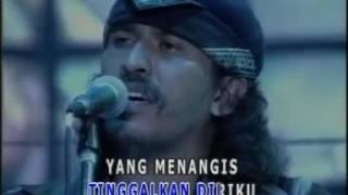 MATA DEWA Iwan Fals Ft Kantata Takwa Best Slow Rock 90an Vol5 Bung Deny [upl. by Aicilana]