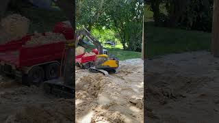 RC EXCAVATOR VOLVO EC160E LOADING RC MAN TRUCK ON RC CONSTRUCTION DIORAMA [upl. by Rosabella785]