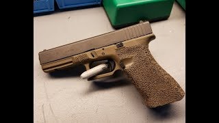 Stippling Glock 17 [upl. by Pownall564]