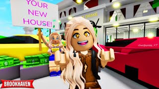 MY MOM IS SECRETLY A BILLIONAIRE IN BROOKHAVEN Roblox Brookhaven [upl. by Airbmak]