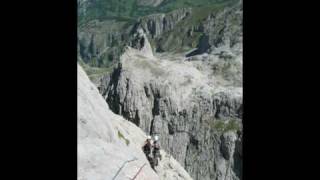 Vía Cepeda al Picu de Urriellu Naranjo de Bulnes escalada Picos de Europa [upl. by Aseeral]