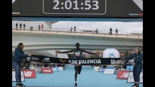 Kelvin Kiptum 20153  2022 Valencia Marathon رقم جديد خارق للعادة ماراثون فلانسيا [upl. by Aniham840]