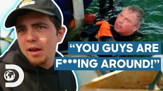 Chris McCully Unleashes On Kris Kelly When A Diver Is Almost Killed  Gold Divers [upl. by Eidda]