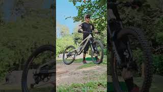 Gangsa sesh mtb bikepark [upl. by Yleoj689]