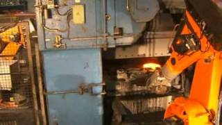 Handling of die forgings with a KUKA robot [upl. by Schaffer]