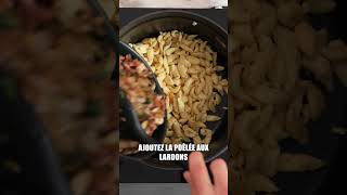 Recette  One pot Spätzle  STAUB shorts [upl. by Codding]