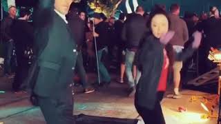 Aimee Garcia y Tom Ellis bailando  Lucifer [upl. by Partridge]