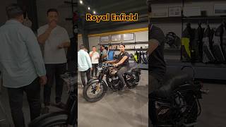 Royal Enfield Bullet 350 Cc 🏍️🥰 royalenfield royalenfieldbullet350cc bikelover [upl. by Trinia603]