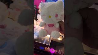 Hello Kitty Claw Machine Win arcade clawmachine sanrio hellokitty plushies win satisfying [upl. by Eidod180]