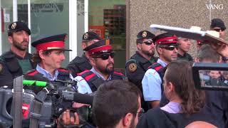 La Guardia Civil registra las dependencias de Unipost en Terrassa [upl. by Asle]