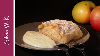 Apfelstrudel  Strudel [upl. by Anaitit]