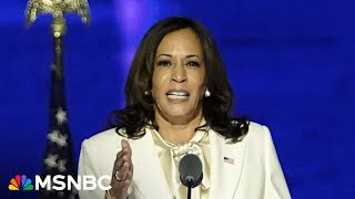 She is a prosecutor running against a felon Sen Murphy touts Harris qualifications [upl. by Aibara]