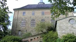 Exploring Oslo Castle Fortress Akershus Oslo City Center [upl. by Ambrogio575]