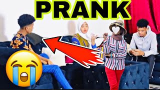 PRANK KING CEYDA OO AAN GABAR KU DARAY😳 [upl. by Nosyarg]