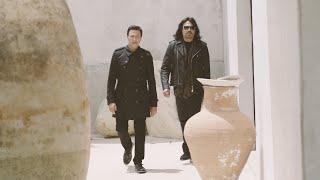 Los Temerarios  Caminando Voy Video Oficial [upl. by Koorb]