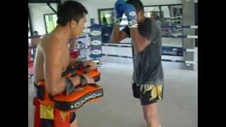 Young mexican Tony Amaya working on his basics at Sitsongpeenong gym [upl. by Nnylhsa240]