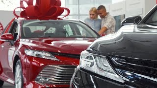 Should You Buy or Lease a New Car  Consumer Reports [upl. by Yllatan]