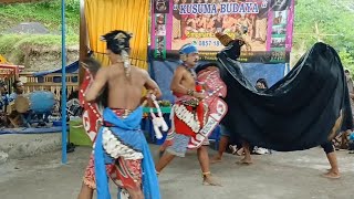 Geger Gedean Perang Pedang Lanjot Goroquot Kusumo Budaya Karang Sambong [upl. by Edlitam]