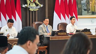 Pengantar Presiden Prabowo pada Sidang Kabinet Paripurna Kantor Presiden 6 November 2024 [upl. by Nivert]