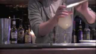 HD Vodka Wodka Cocktail Masterclass The Absolut Peach [upl. by Quint]