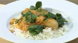 Chicken and spinach curry recipe by delicious magazine UK [upl. by Katonah813]