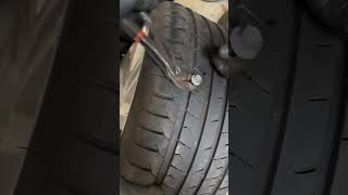 CAR TAYAR 😲 PUNCHER NAT😱😱 BOLTE LAGAYA Hai youtubeshorts viralvideo tyre ytshorts shortvideo [upl. by Sawyere584]