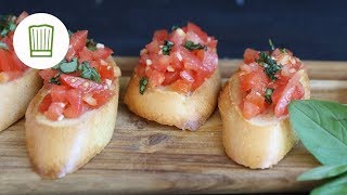 Bruschetta italiana  Das original Rezept  Chefkochde [upl. by Attelliw]