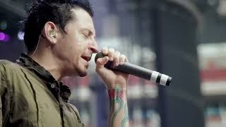 Linkin Park  In the End Live In Texas [upl. by Nonna]