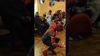 Puede salir a cumbiar Spiderman [upl. by Ahsenet]