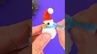 DIY Mini Snowman beads and pipe cleaners [upl. by Thaxter82]