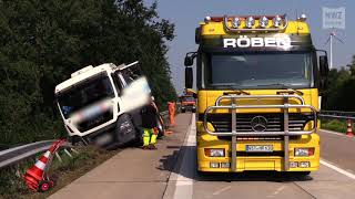 A29 nach Unfall voll gesperrt [upl. by Opiak774]