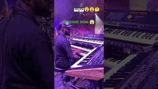 world craziest intro  vashawn Mitchell am chasing after you  musicians [upl. by Luiza]