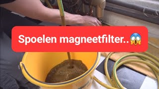 Hoe maak een Spirotech MB3 magneetfilter schoon [upl. by Etnomal892]