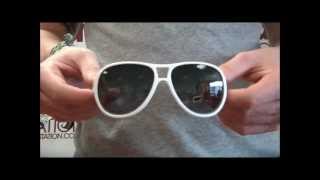 Oakley Twenty Six 2 Sunglasses Review  OO917709 [upl. by Roee]