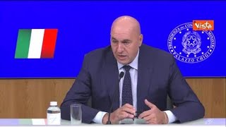 Crosetto quotItalia segue vicenda e farà di tutto per sicurezza di chi lavora per la pacequot [upl. by Asilanom]