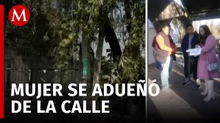 Exhiben a mujer que COBRABA por el paso público de la calle Cuacontle en Xochimilco [upl. by Assenav461]